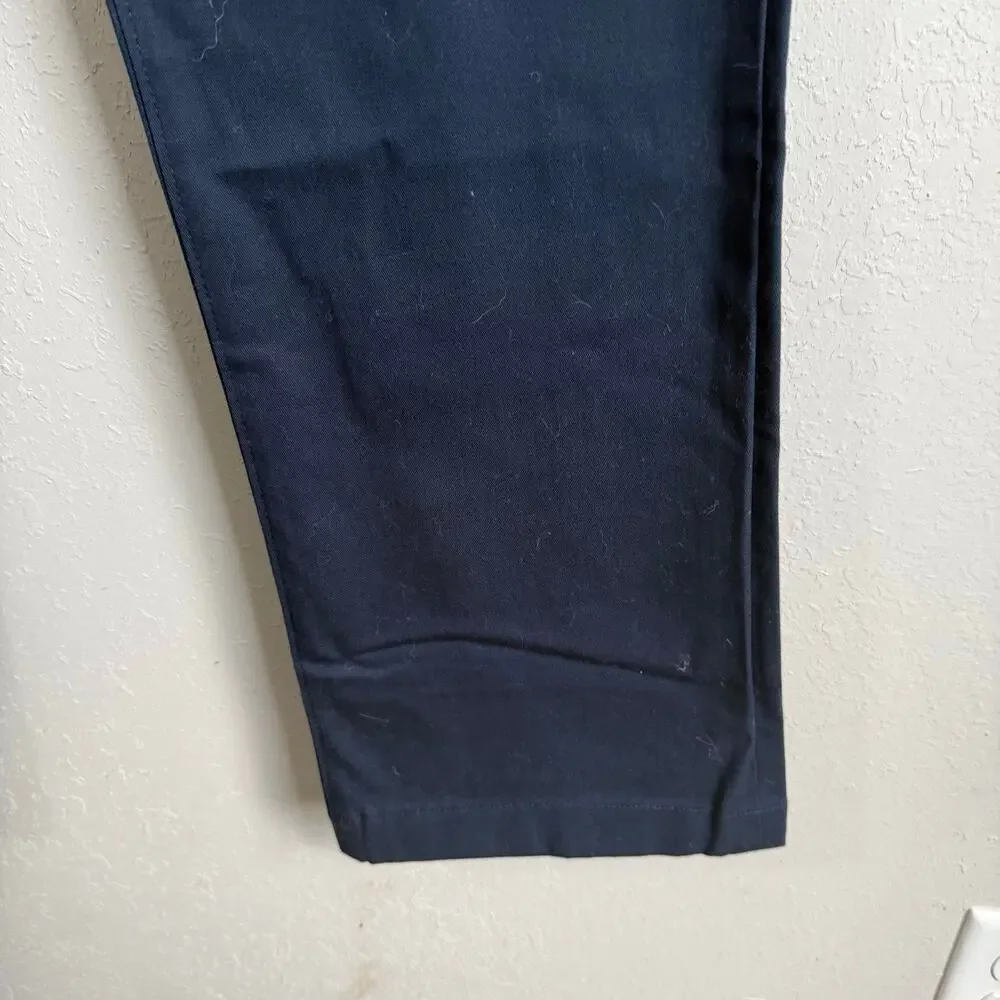 Men’s 32x32 Navy Duluth Business Casual Standard Fit Wrinkle Fighter Pants